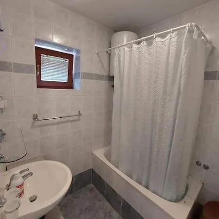 Apartment Dado